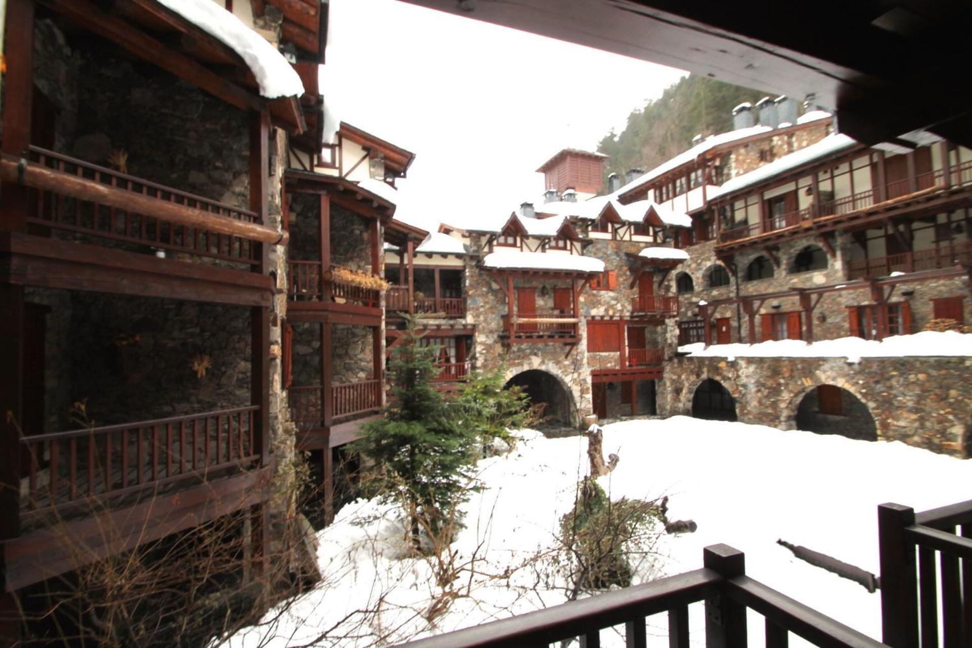 D2, Bordes D'arinsal, Duplex Rustico Con Chimenea, , Zona Vallnord Butas