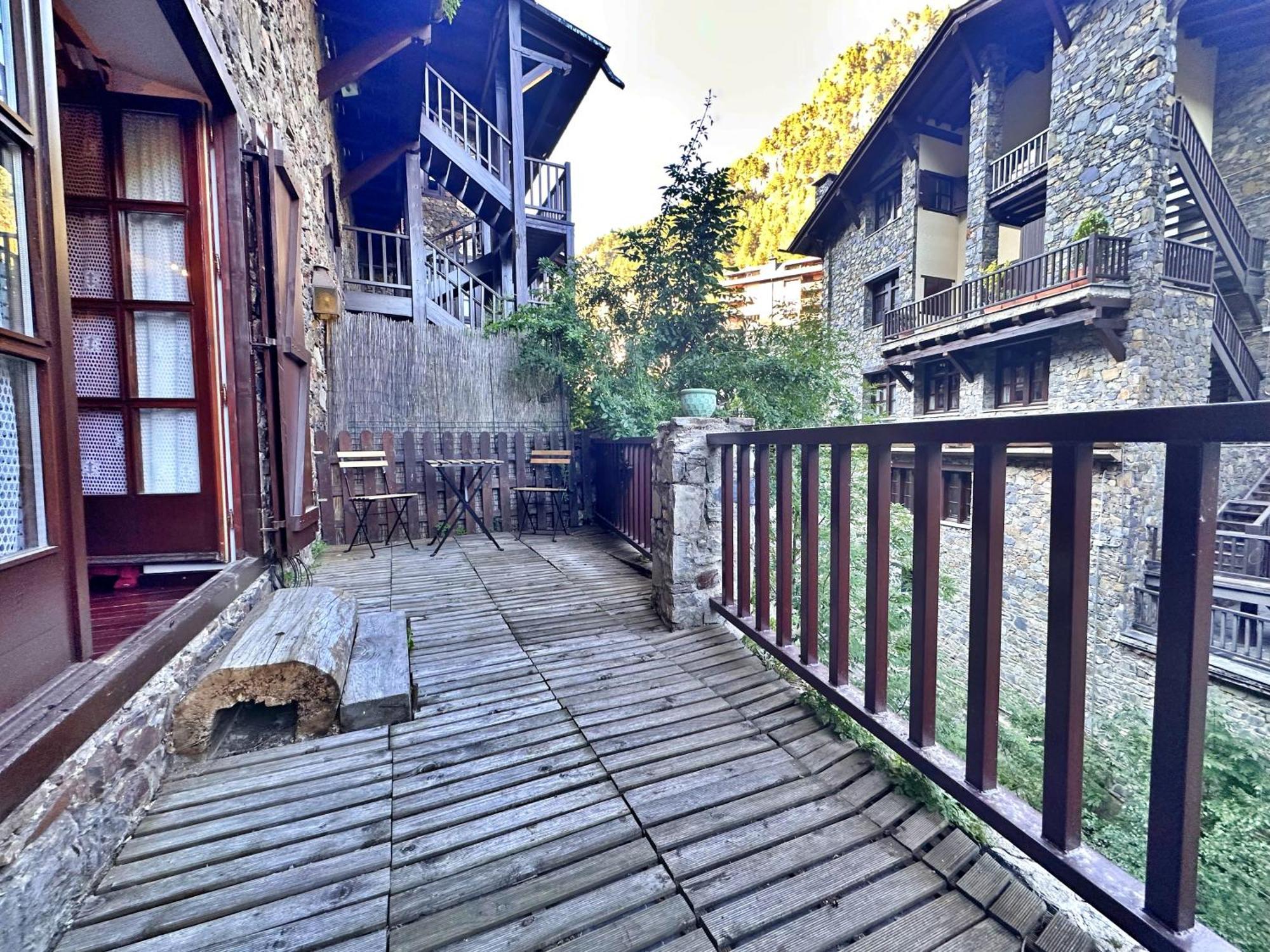 D2, Bordes D'arinsal, Duplex Rustico Con Chimenea, , Zona Vallnord Butas